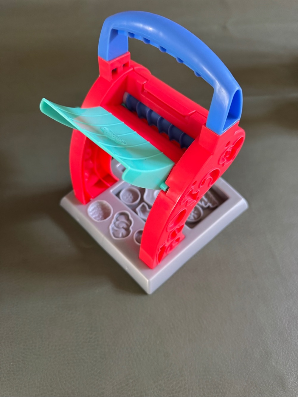 Play dough pasta maker